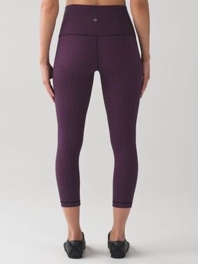 Lululemon Wunder Under Crop Hi Rise Luxtreme Black Pink Pattern Yoga Leggings